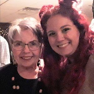 Meet your Posher, Gail